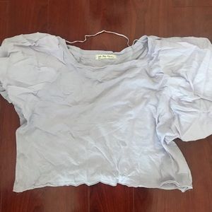 Free people cropped T-shirt, has a balloon sleeve
